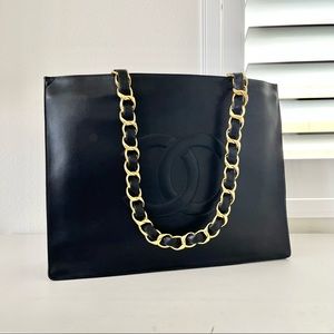 Chanel lambskin Shopping tote XL gold hardware